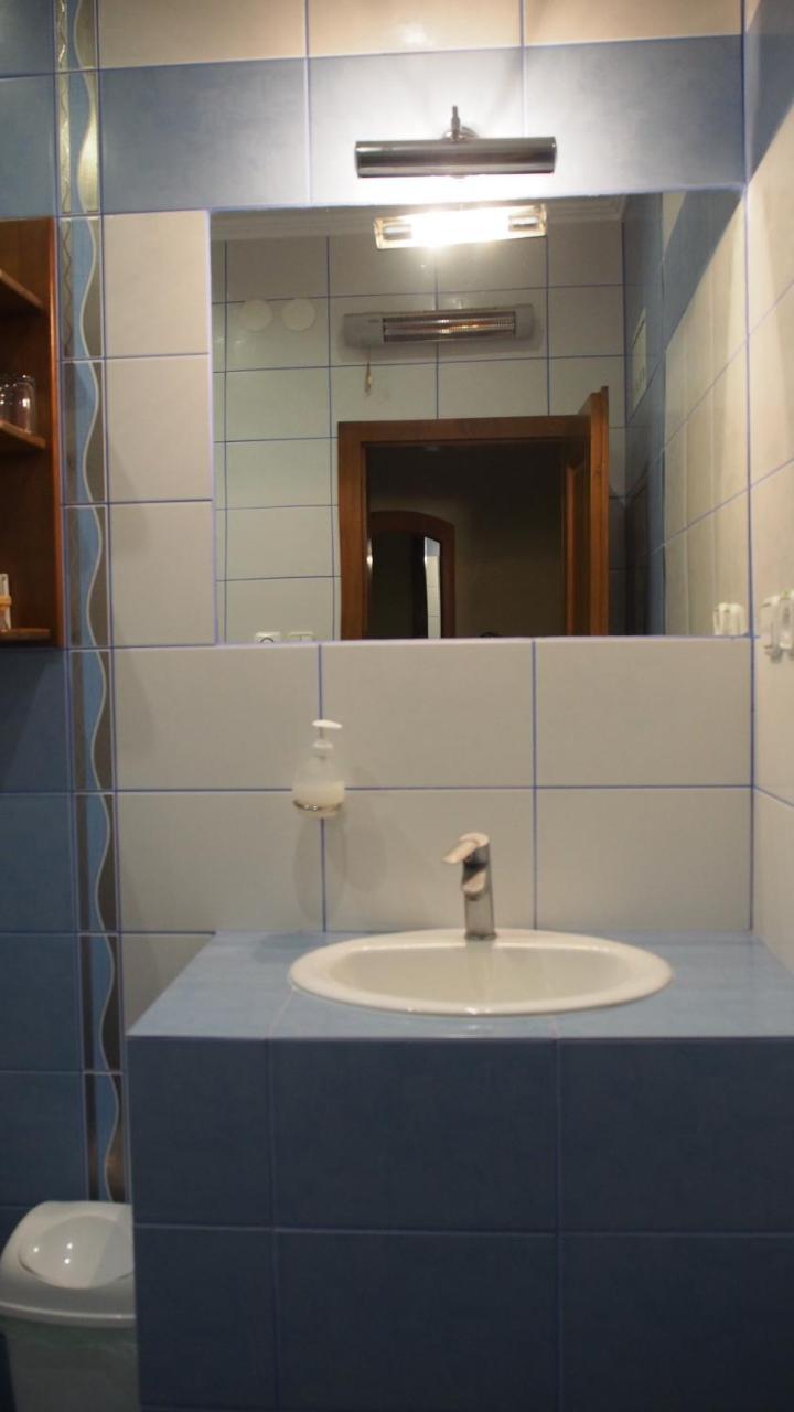 Hotel Slnecny Dvor Michalovce Luaran gambar